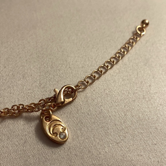 NWOT - Rose Goldtone Horseshoe Style Fringed Pendant and Matching Earring Set - Picture 7 of 12